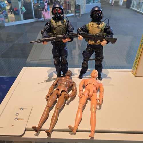 Vintage 12" GI JOE Action Figures Mixed Lot Of Figures SAS Lot Of 4