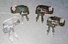 LOT OF 4 Caterpillar key blank CNA2  Tractor Forklift CNA2 Ilco Made In Italy