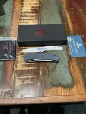 Dreamtech Knife Flipper  D3898GBL Liner Lock 3.27" D2 Blade, G10 Light Blue NIB!