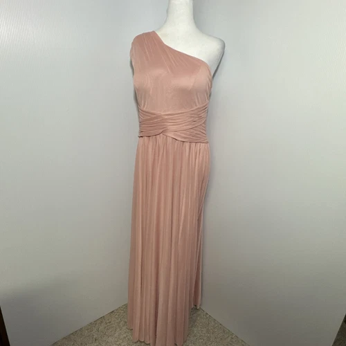 NWT David's Bridal 14 One Shoulder Mesh Bridesmaid Dress Full Skirt Style F19932
