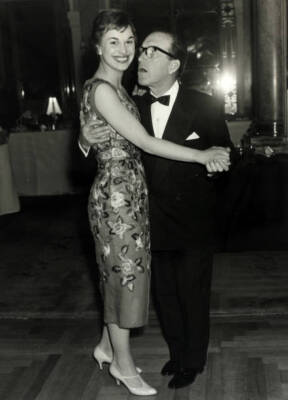 Arthur Askey dancing with actress Elizabeth Seal 1950s Old Photo