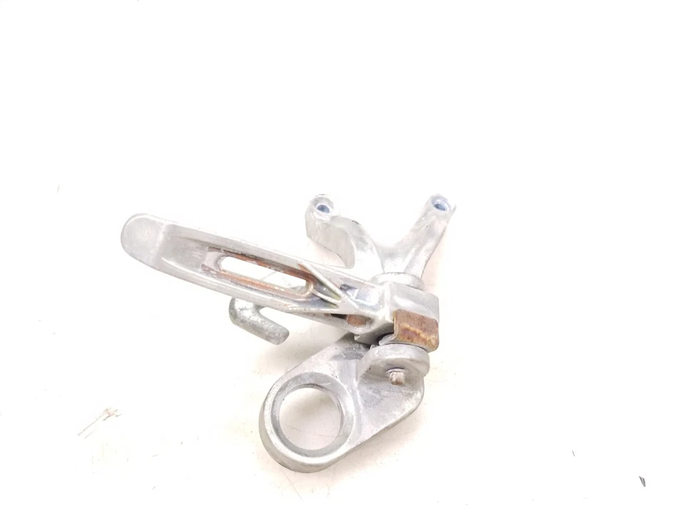 Hyosung GT650R GT 650 2015 Comet reposapiés trasero derecho pasajero reposapiés y montaje Foto 2 de 4