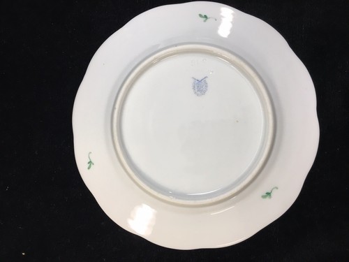 (2) Herend 'GREEN FLOWERS' TEA TRIO - Teacup, Saucer, Plate - Pattern #HER63 - Picture 11 of 12