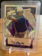 2021 Leaf Flash XRC Purple Auto Victor Mesia /75 - Toronto Blue Jays