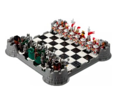 RARE LEGO KINGDOMS CHESS SET • SEALED Retired In 2012 • LEGO 