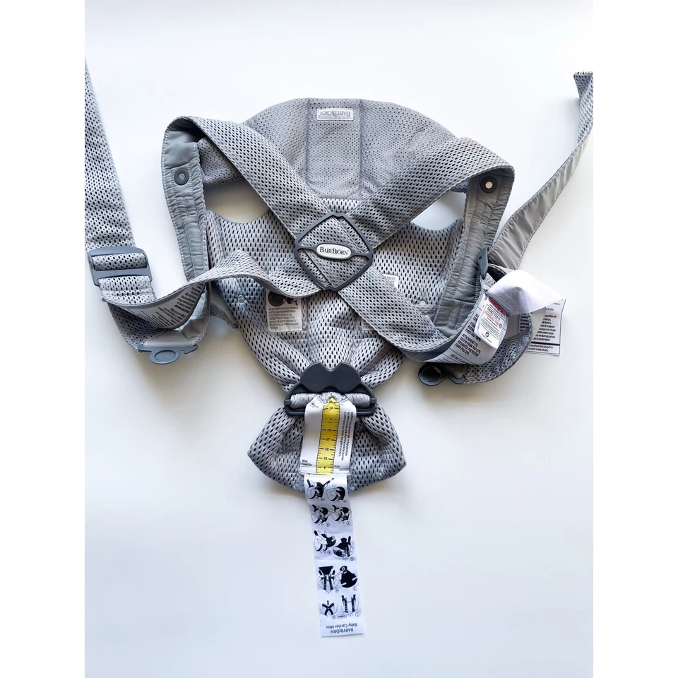 Portabebés Baby Bjorn Mini en Malla 3D Gris Foto 4 de 4