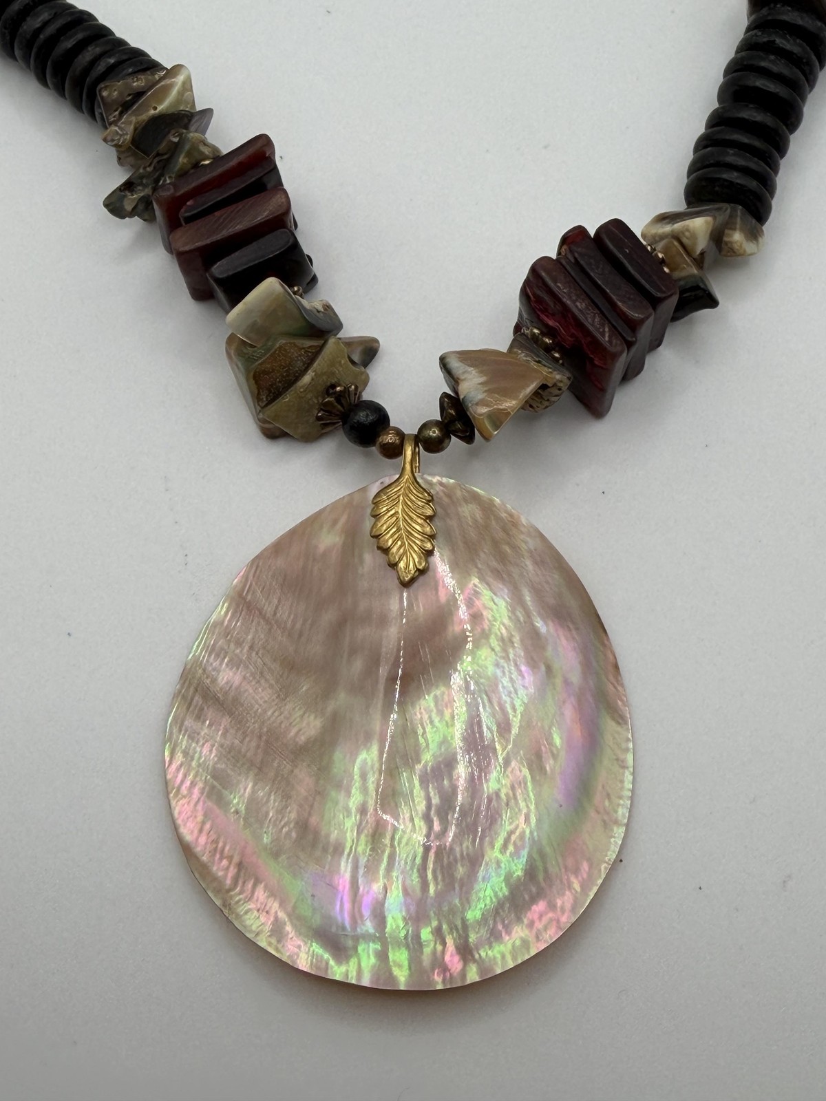 BLACK SHELL BEADED STATEMENT NECKLACE TEARDROP PE… - image 2