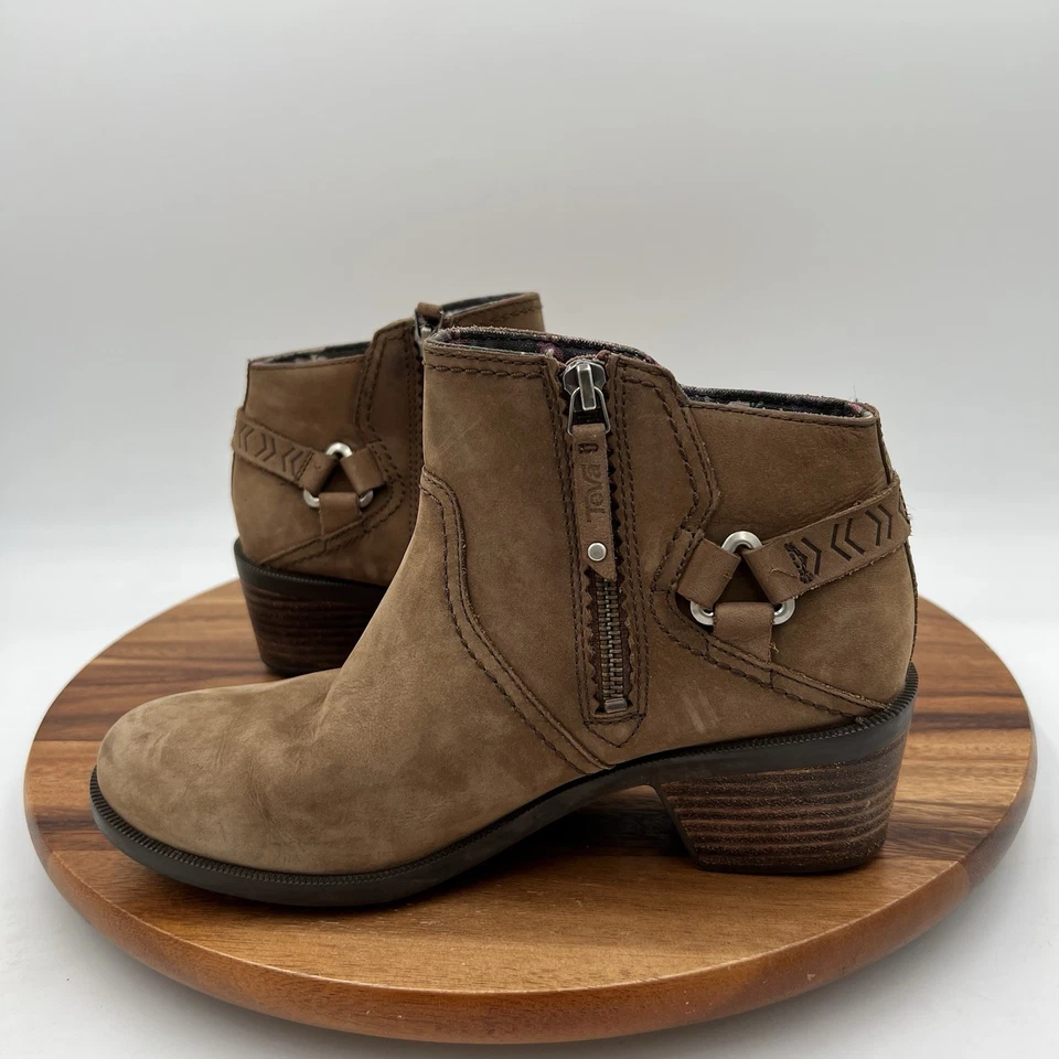 Talla 7.5 Teva Mujer Foxy Impermeable Cuero Taupe Botines Zapatos 1008317 Foto 2 de 4