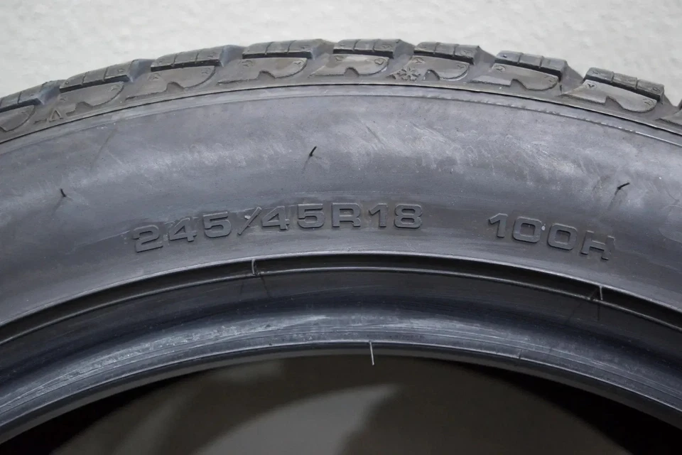 4x Goodyear UltraGrip 8 * 245 45 R18 100H M+S XL Winterreifen DOT20 +7mm T475T - Bild 4 von 4