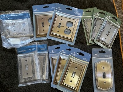 LOT OF 12 BRAINERD Switchplates. New in package