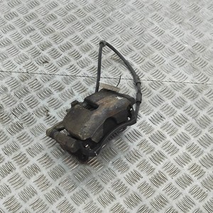 VW Passat Variante B8 3G5 vorderer linker Bremssattel 8v0615123d 2.0 Diesel 3037