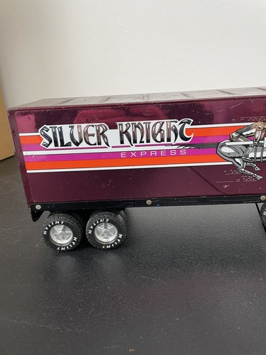 Vintage Nylint Silver Knight Express Semi Cab & Trailer Red - Picture 2 of 20