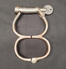 Vintage Hiatt Figure-8 Rigid Handcuffs (Darby Pattern) with Key — British Made — photo 1