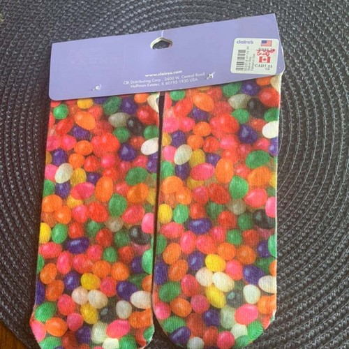 2 pairs funky Unisex Socks. Doughnuts (Women 10-12.5) + Claire's Jellybeans NWT - Picture 3 of 6