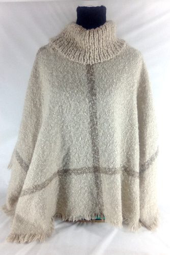 Women's Beige Turtleneck Comfy Poncho 35"x70" Soft Comfortable - 第 1/2 張圖片