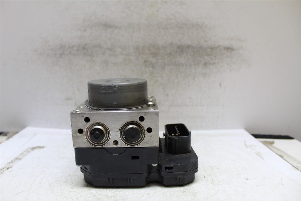2014-2016 Mazda 6 ABS Pump Control OEM GMM4437A0 Module 545 12N1