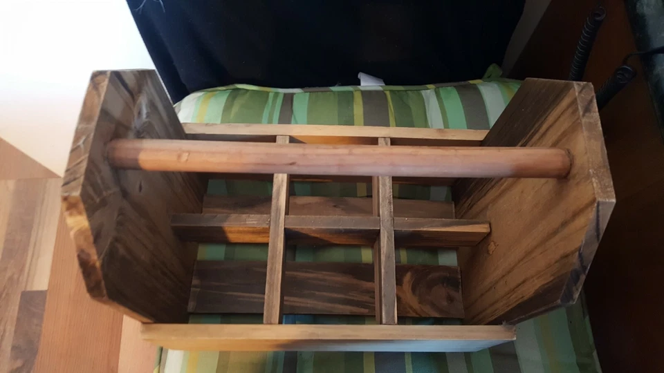 Paquete de seis botellas de refresco de cerveza de madera BLKSmith con abridor de botellas adjunto EC Foto 3 de 4