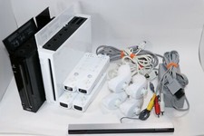 NINTENDO WII RVL-001 CONSOLE PICK BUNDLE 1 2 3 OR 4 GENUINE CONTROLLERS NUNCHUCK