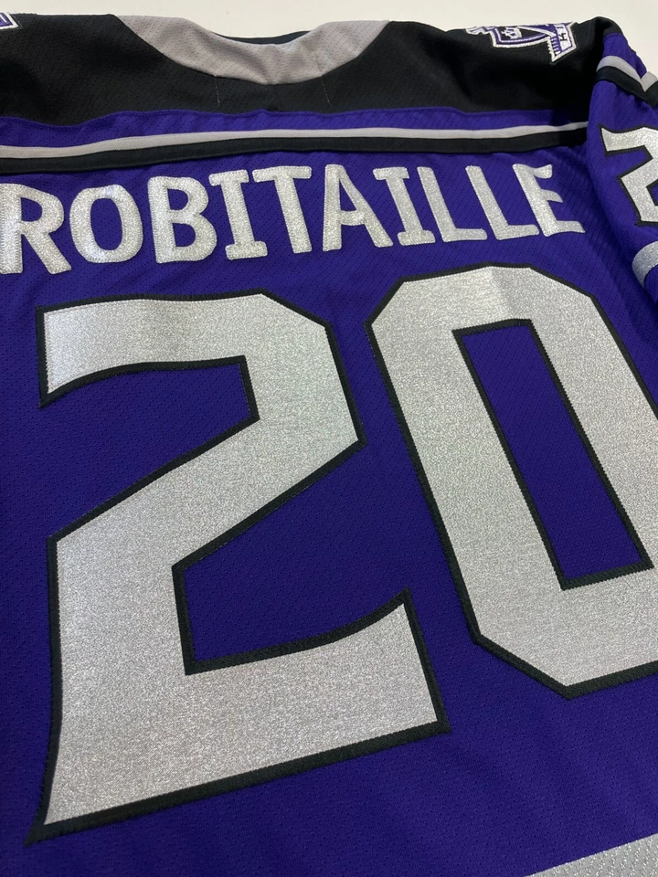 LUC ROBITAILLE LOS ANGELES KINGS ORIGINAL 2000 CCM PURPLE "CROWN" JERSEY LARGE - Image 3 of 4