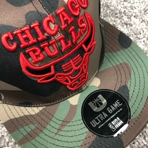 Ultra Game NBA Chicago Bulls Camouflage Red Adjustable Snapback OSFM $40 - Picture 4 of 6