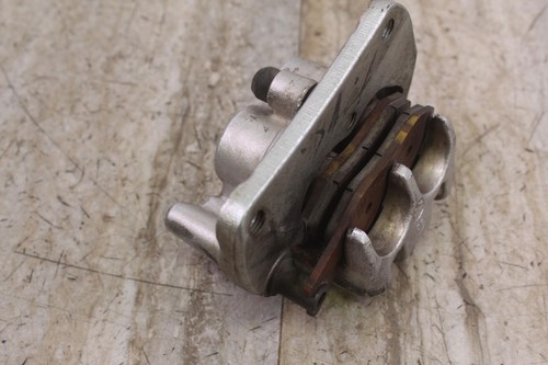 2016 CAN-AM COMMANDER 1000 XT Front Right Brake Caliper - Picture 10 of 12