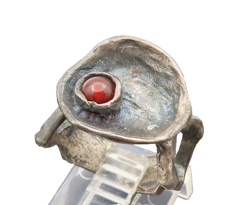 925 Silver  Vintage Concave & Open Shank Cabochon Garnet Ring Sz 5  RG26473