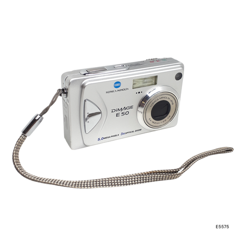 Konica Minolta Dimage E50 5MP 3x Zoom Digital Compact Camera Untested e5575