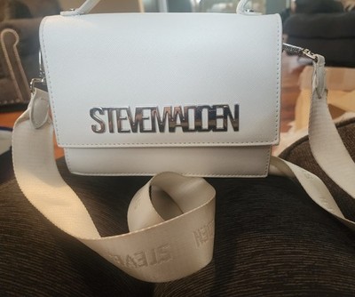 Steve Madden White Shoulder Bag with Logo Accent and Magnetic Closure