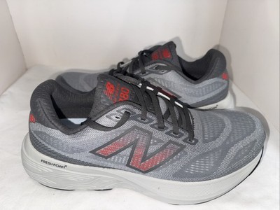 new balance 880 fresh foam Mens Size 10.5