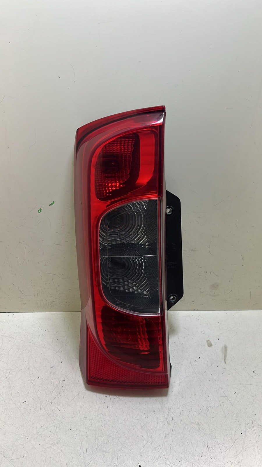 FANALE STOP POSTERIORE DESTRO DX PER FIAT Fiorino 2° Serie 01353206080E (07>15)