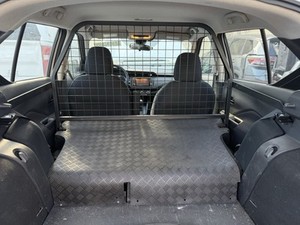 Dog Guard for Nissan Kicks 2018-2024 Heavy Duty