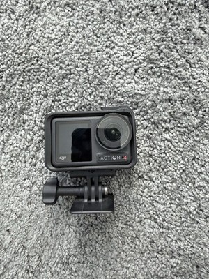 DJI Osmo Action 4 Adventure-Combo Action Kamera