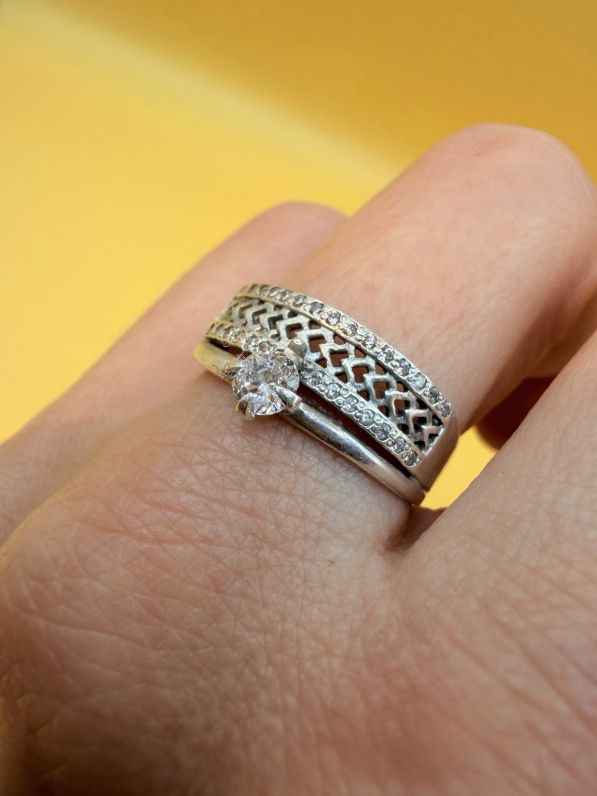 Sterling silver ring with sparkling Stone Uk size Q#114 image 2