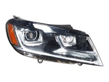 Hauptscheinwerfer rechts VW Touareg II (7P) 3.0 TDI V6  176 kW  239 PS (01.2010