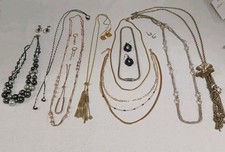 Lot of Fashion/Costume Jewelry - Necklaces Bracelets Earrings  1041 