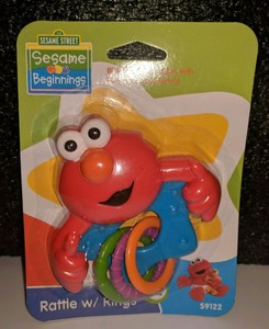 sesame beginnings rattle with rings