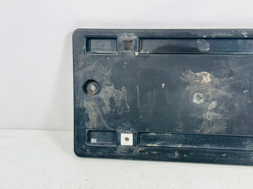 AUDI A8 QUATTRO 2011-2014 - Soporte de montaje de matrícula trasero 4H0827113 Foto 4 de 4