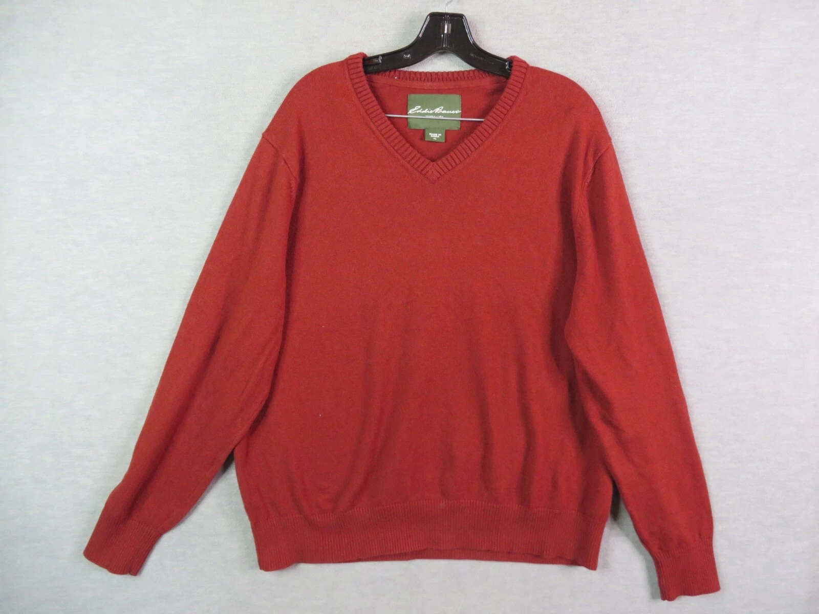 Eddie Bauer Mens Sweater XL Red Cashmere Blend V Neck Pullover Cabincore Cozy
Opens in a new window 