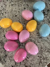 Plastic Easter Eggs Multicolor 12 Pieces 3" Fillable Eggs New  Made In The USA