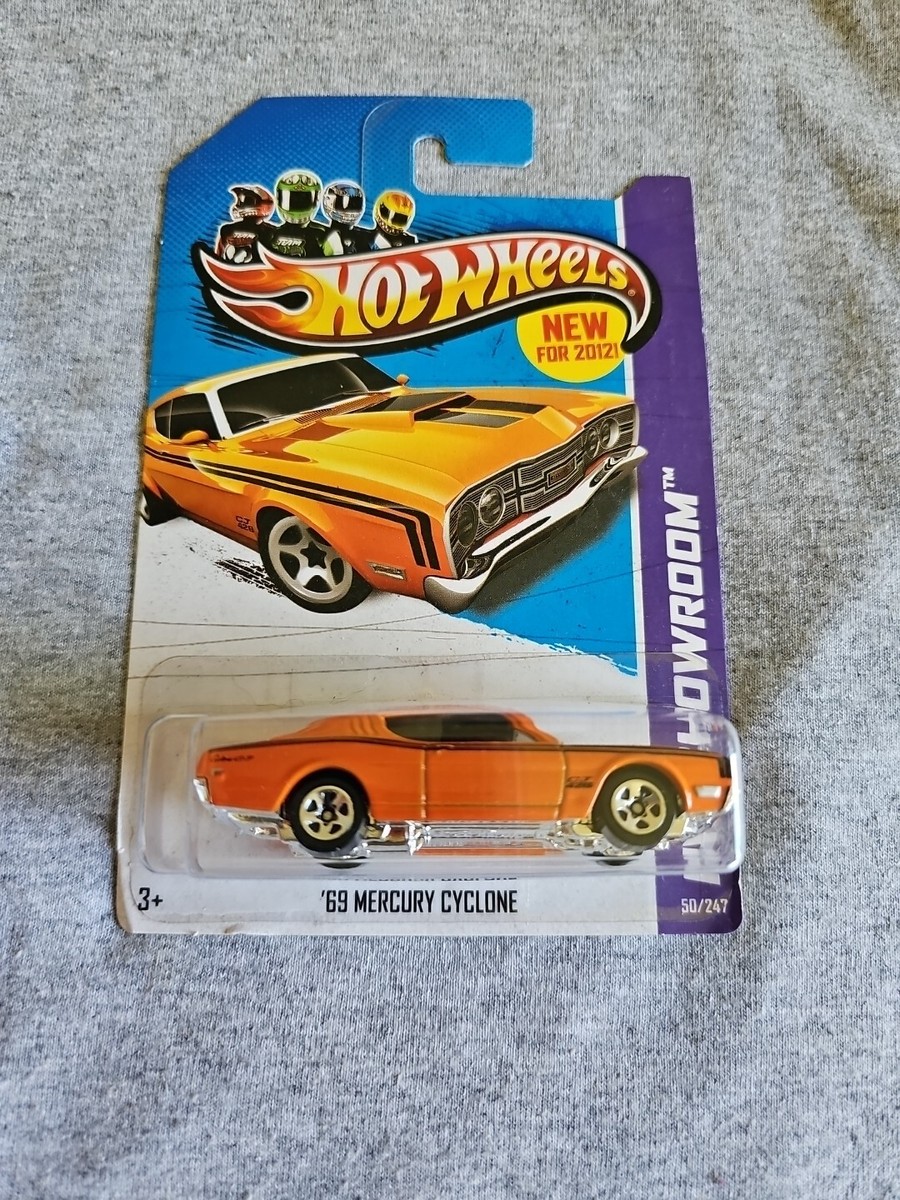 ミニカー HotWHeels 2012 COLLECTOR EDITION Amazon.com: HOT WHEELS 2012 NEW MODELS ORANGE '69 MERCURY