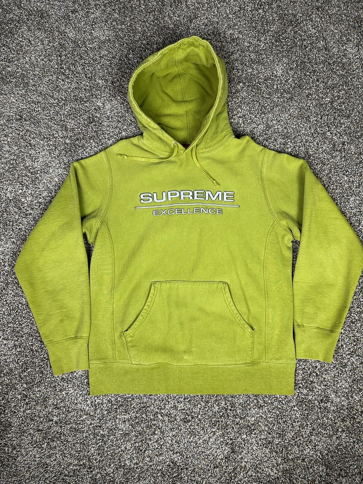 Sweat à capuche Supreme
