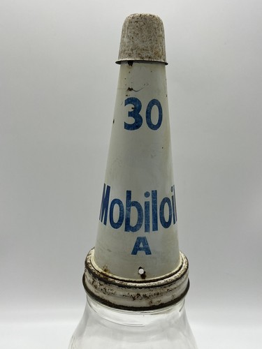 Vintage Mobiloil A 30 Oil Bottle Tin Top Pourer Pint Bottle - Picture 2 of 9