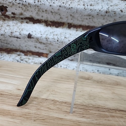 Gafas de sol para hombre ARNETTE Hot Shot mate negro azul/verde lentes polarizadas - Imagen 6 de 9