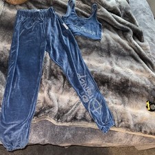 Pretty Little Thing Disney Velvet Pant Crop  Set