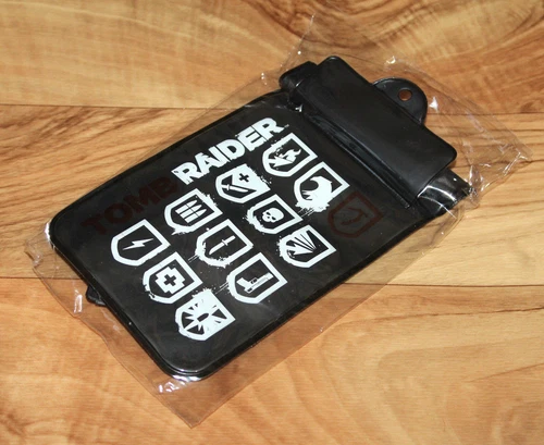 Tomb Raider Lara Croft Survival Pouch New 