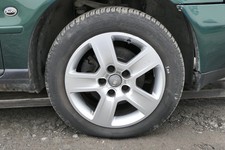 Aud A4 B5 A6 4B Alufelgen 205/55 R16 Sommerreifen Reifen Felgen 8E0601025B 5-6mm