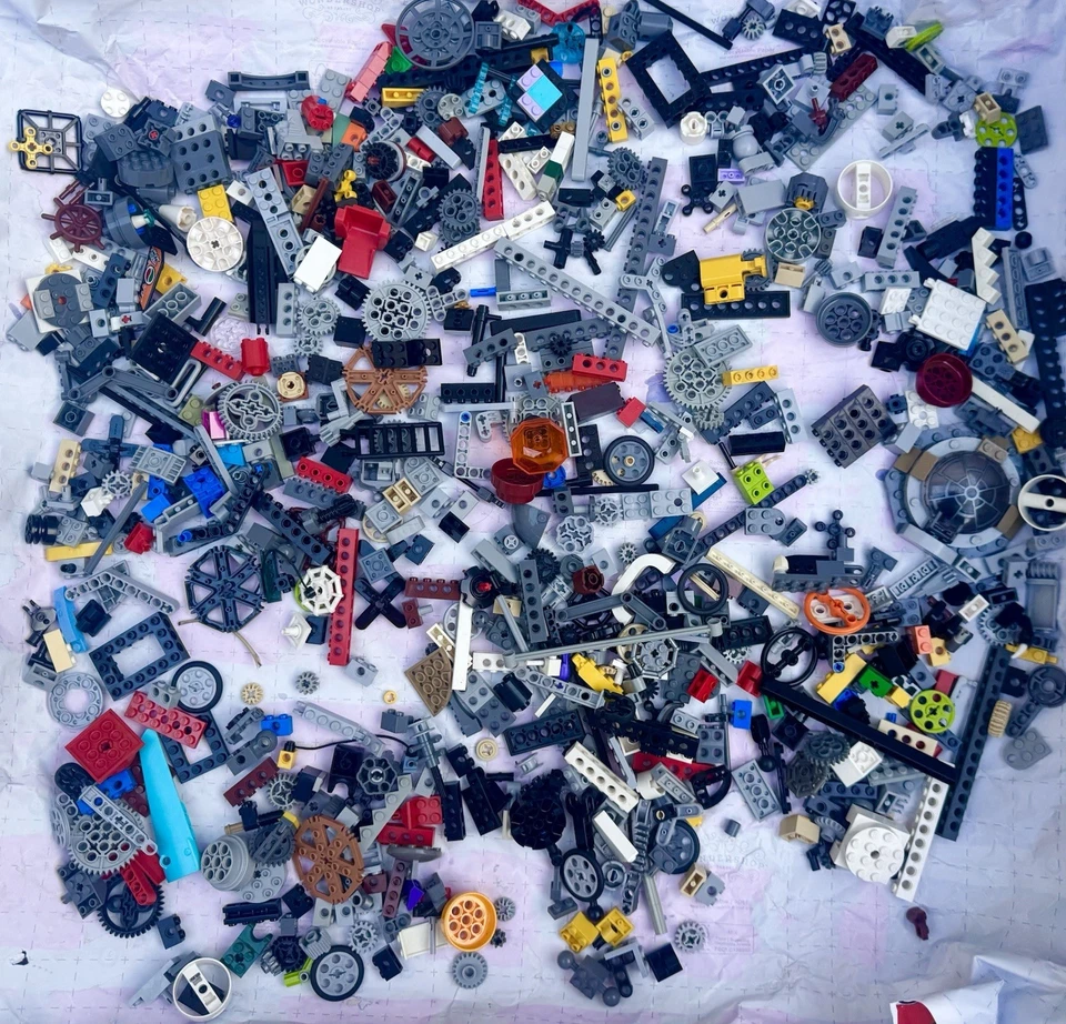 LEGO TECHNIC Mezcla Ladrillos Brazos Elevadores Pines Ejes Conectores Engranajes Lote Foto 3 de 3