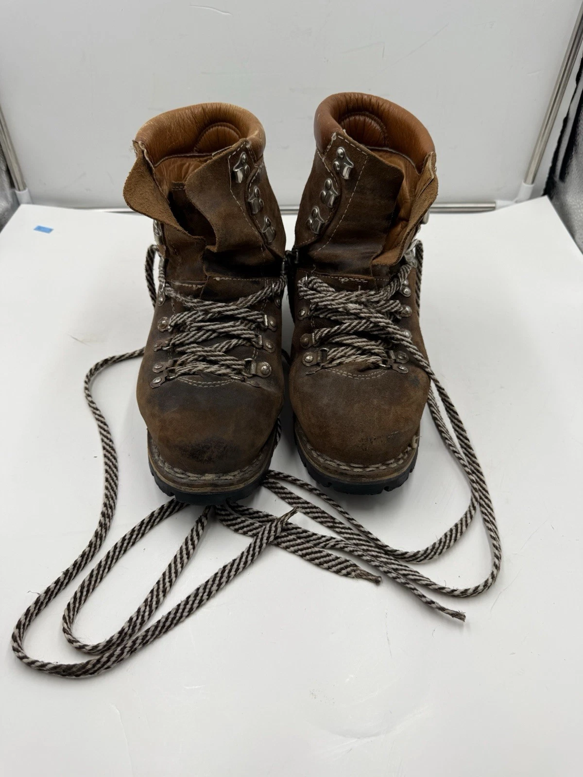 Vintage Thom Mcan Mountaineering Boots Mens Size 9 M Italy Brown Leather Hiking