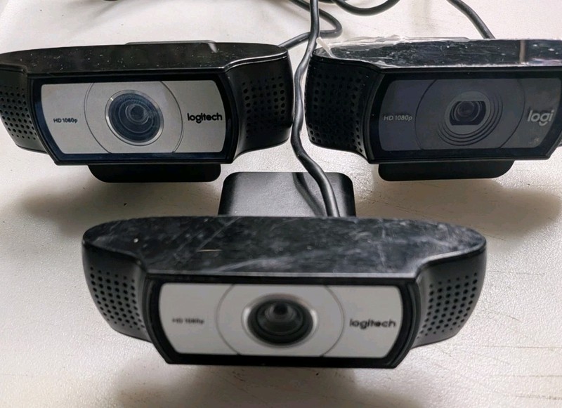 Logitech C920 Webcams Bundle (3 Pack) HD 1080p Autofocus Office School Streaming