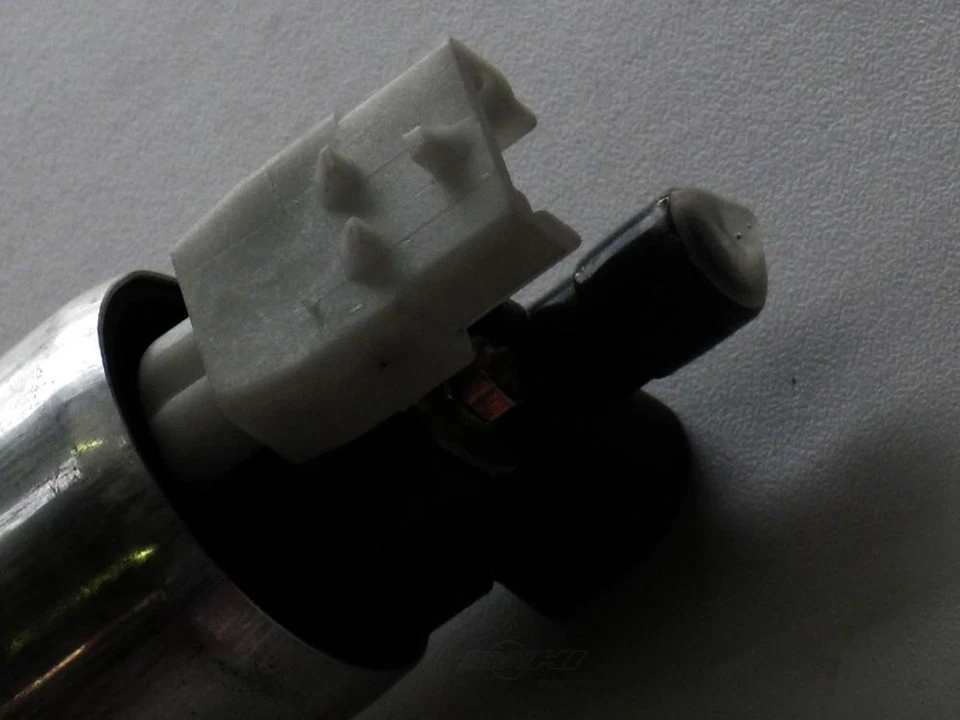 Bomba de combustível elétrica compatível com 1987-1998 Volvo 740 940 780 AUTOBEST - Imagem 2 de 3